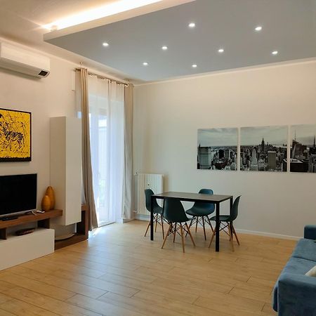 Apartamento Zamenhof11 Como Exterior foto